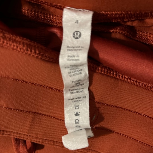 Lululemon Cropped Joggers - Picture 2 of 3